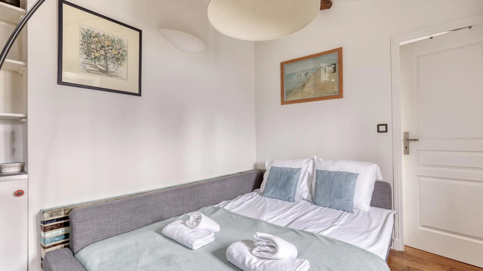 Apartment Homely & Pleasant T2 Flat In The Heart Of *