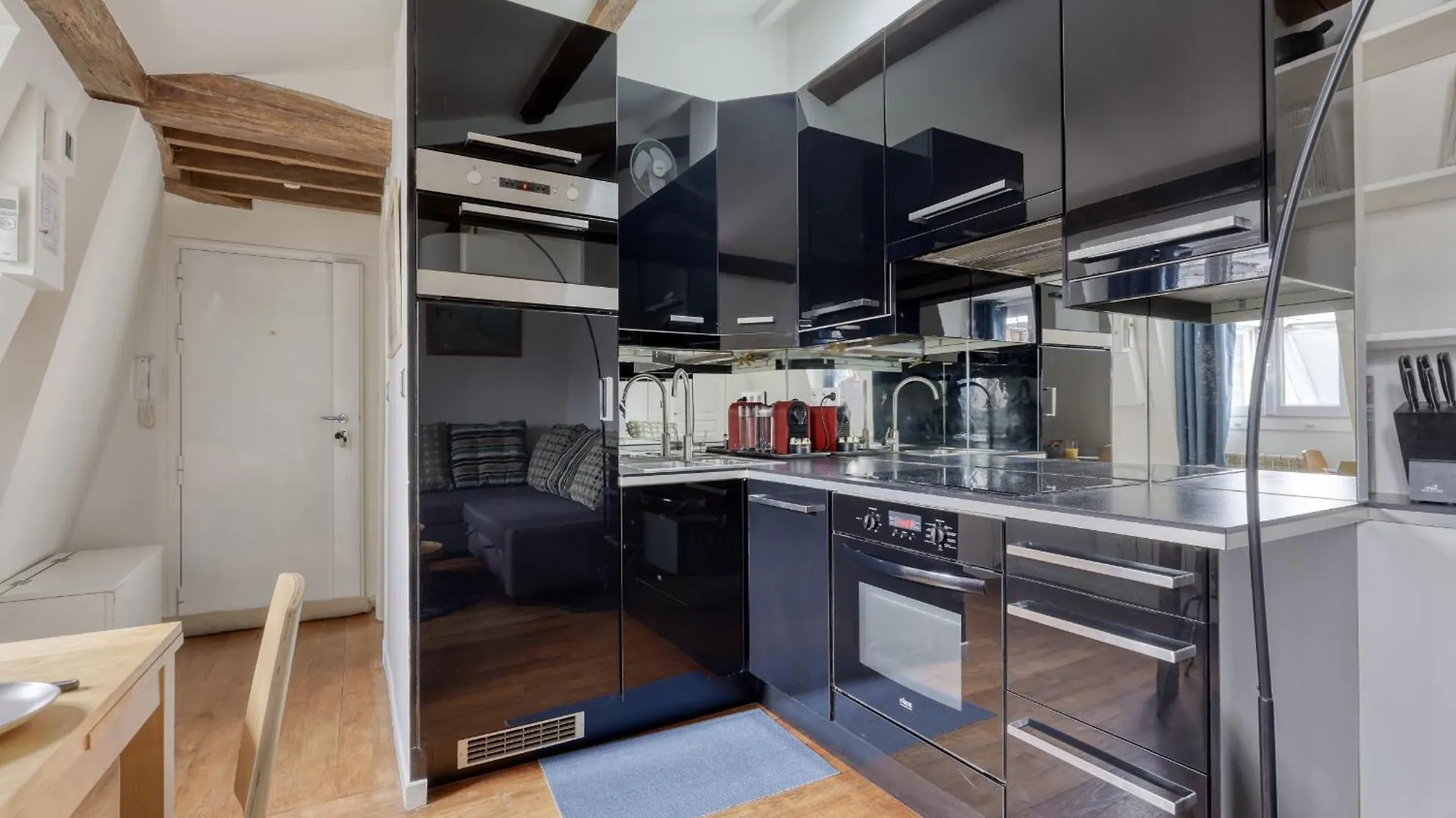 Homely & Pleasant T2 Flat In The Heart Of Appartement