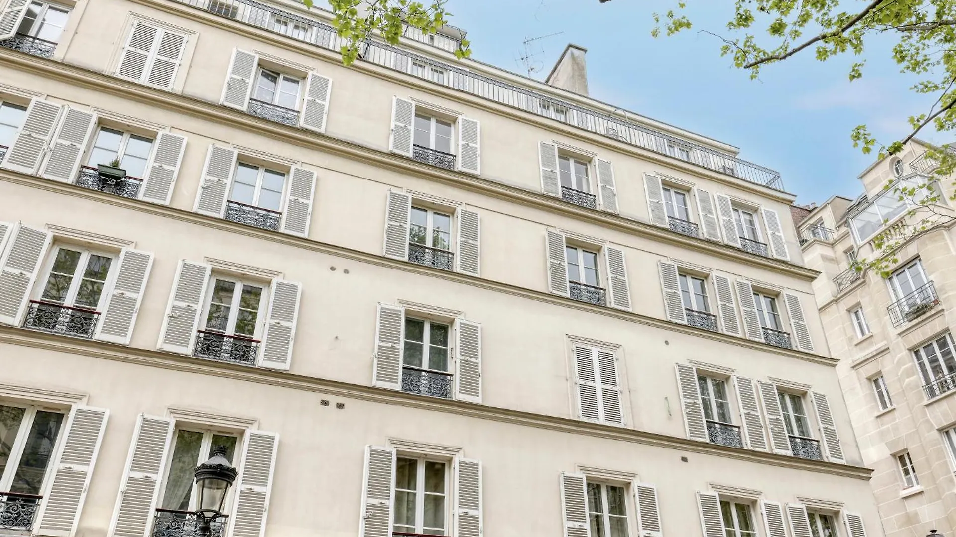 Apartment Homely & Pleasant T2 Flat In The Heart Of